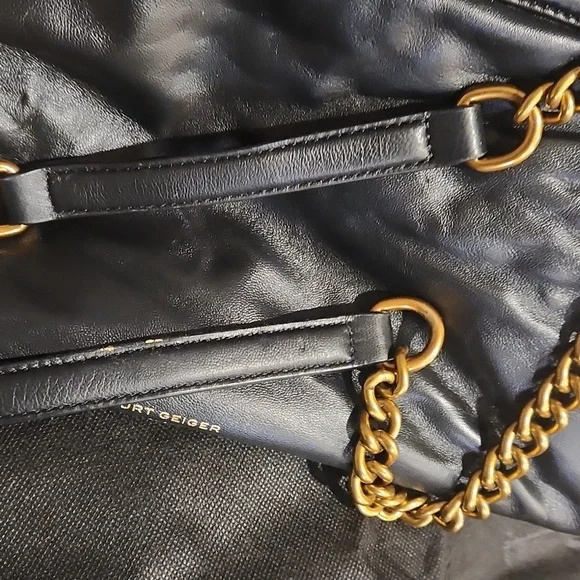 XXL Kensington Soft Quilted Leather Shoulder Bag Authentic - Picture 9 of 15